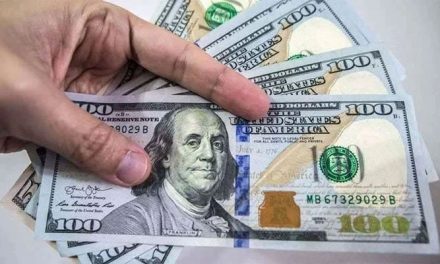 The value of the dollar increased against the rupee for the fifth consecutive day