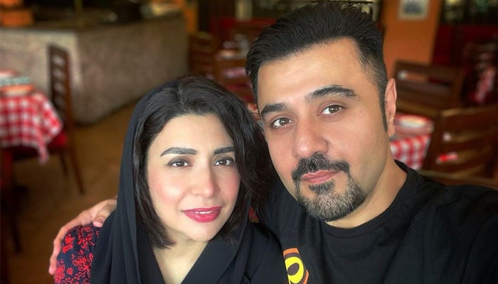Ahmad fainted in the labor room during the birth of his son: wife revealed