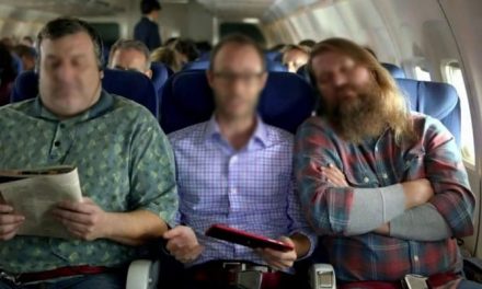 Australian Airline announces lottery for seats in the middle of the plane