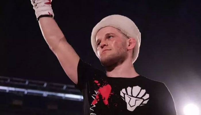 Russian MMA fighter dies of food poisoning