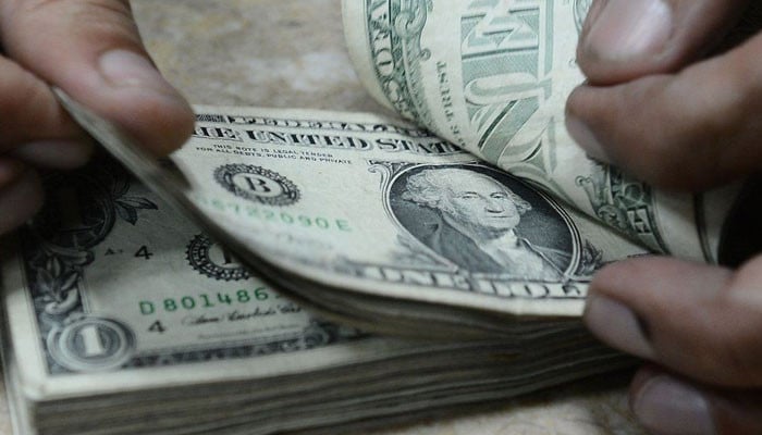 An important meeting was called yesterday on the situation of the dollar