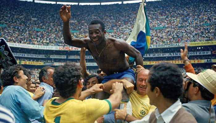 A look back at football icon Pele’s illustrious career