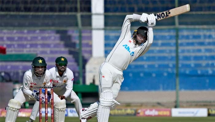 On the first day, New Zealand scored 309 runs for 6 wickets