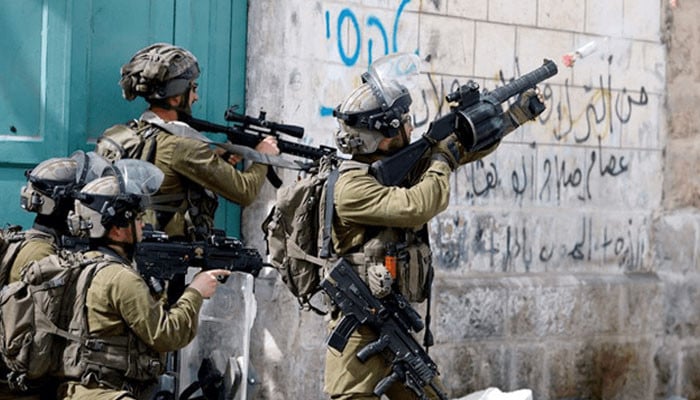 9 Palestinians were martyred by Israeli army firing in the West Bank