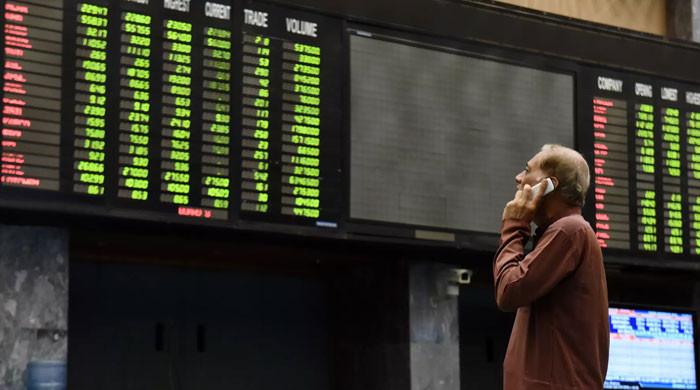Bearish trend in Pakistan Stock Exchange