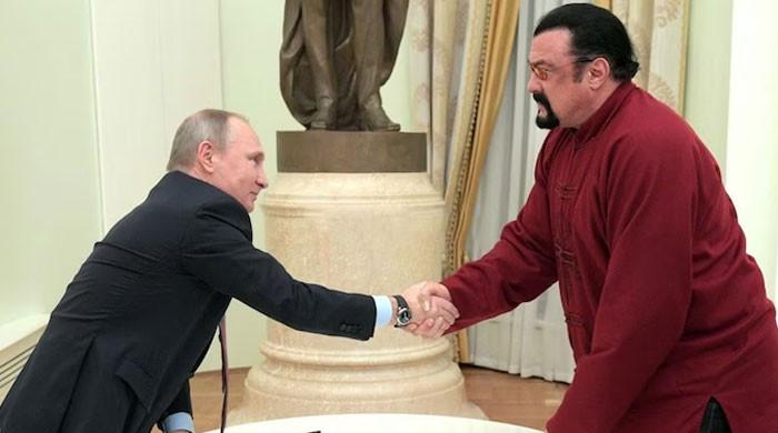 Putin awarded the Order of Friendship to American actor Steven Seagal