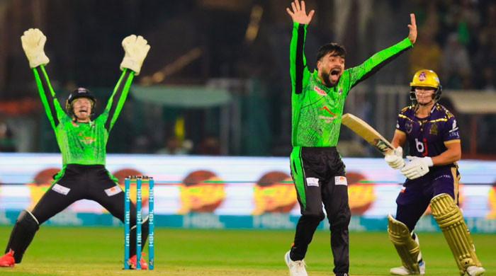 Lahore Qalandars defeated Quetta Gladiators by 17 runs