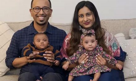 World record for twins born at 22nd week of pregnancy