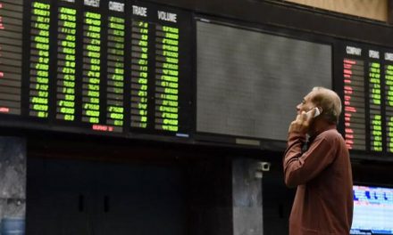 Mixed trend of business in Pakistan Stock Exchange