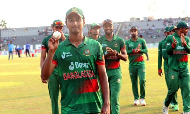 What feat did Bangladesh achieve for the first time in the One Day International?