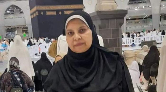 The woman died while performing Umrah while fasting