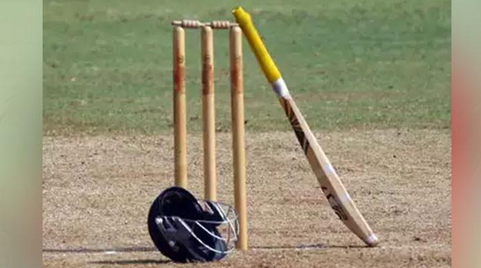 During a cricket match, a spectator was killed for supporting the umpire’s decision