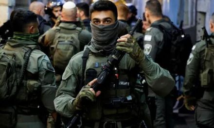 The operation of the Israeli forces in the Al-Aqsa Mosque for the second night in a row