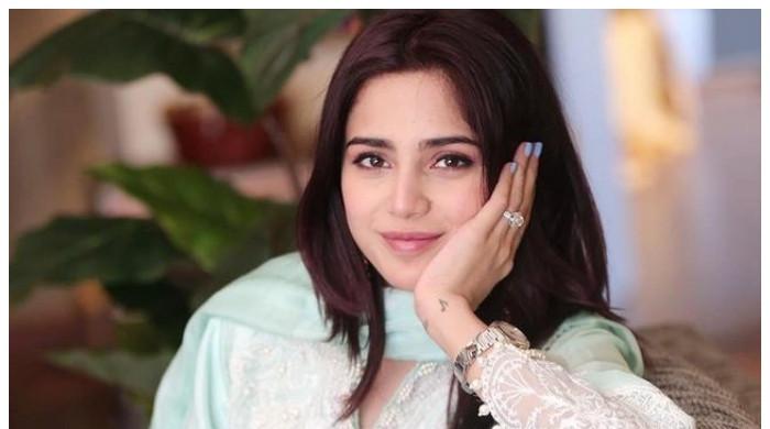 She was in a wheelchair for 6 months due to illness: Aima Baig revealed