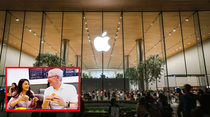 Apple opened its first store in India, Tim Cook himself arrived in Mumbai to inaugurate