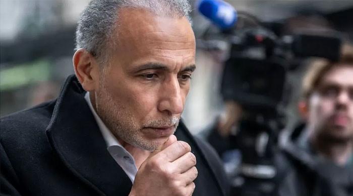 Ex-Muslim professor at Oxford University acquitted of rape charges